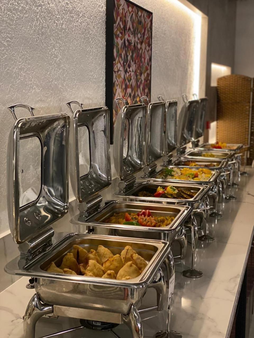 Swiss In Park Tabuk Hotel Ngoại thất bức ảnh